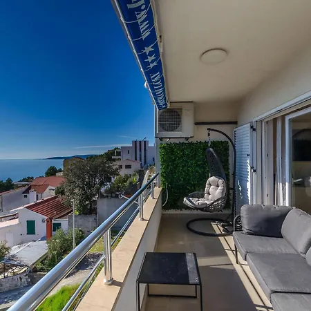 Zoi Apartment
